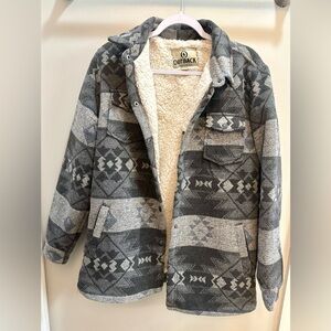 Outback Trading Co. Women's C'Anne Shirt Jacket Black/Grey Aztec Pattern size XL